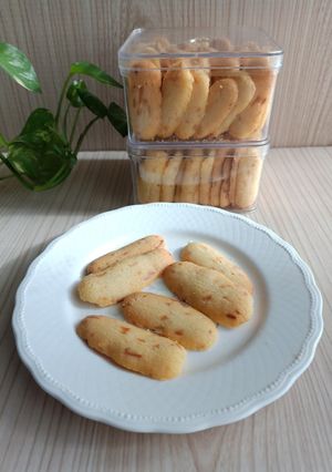 Lidah Kucing Keju