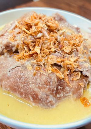 Opor ayam kampung