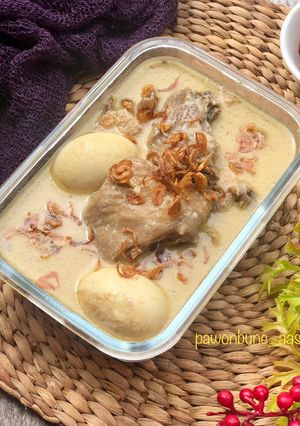 Opor Ayam Kuah Susu
