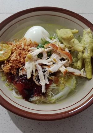 Soto Ayam Kuah Kuning