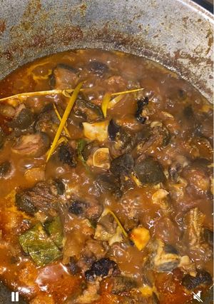 Tongseng kepala kambing